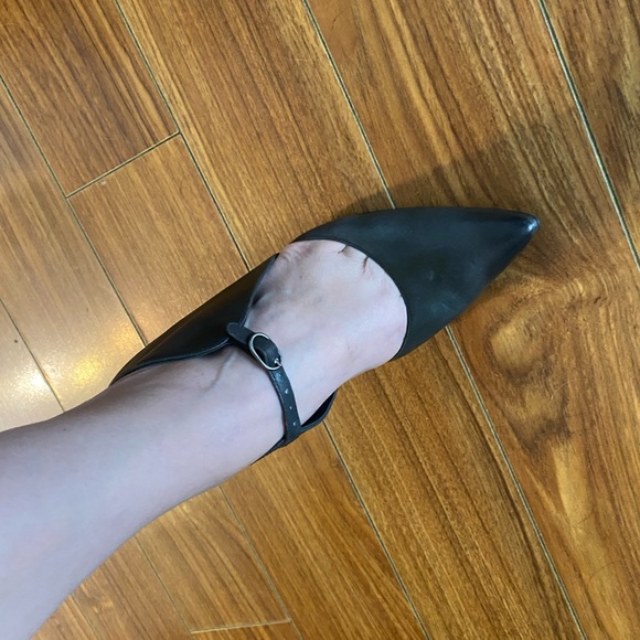 Grey Mary Jane Heel, size 8 - Picture 5 of 5